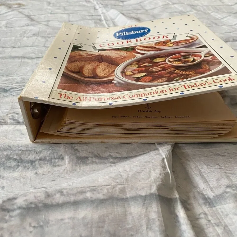 Pillsbury vintage recipe cookbook